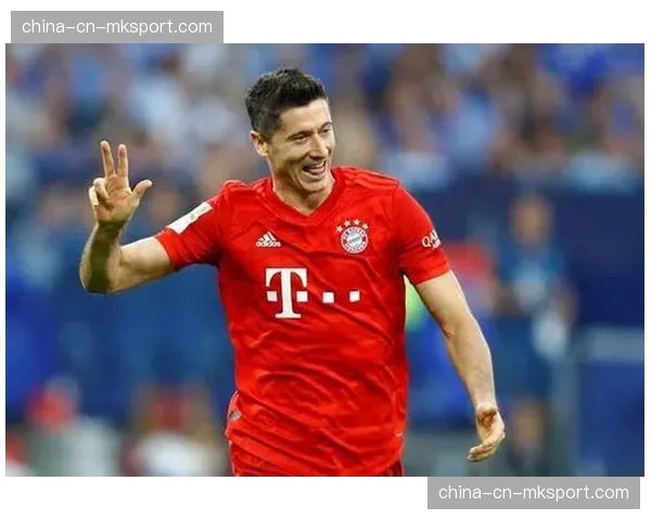 专访朗斯射手瓦希：“我的目标是提高在禁区内的冷静程度”